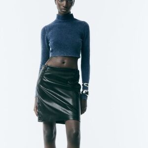 🩵ZARA ACID WASH KNIT CROP TOP